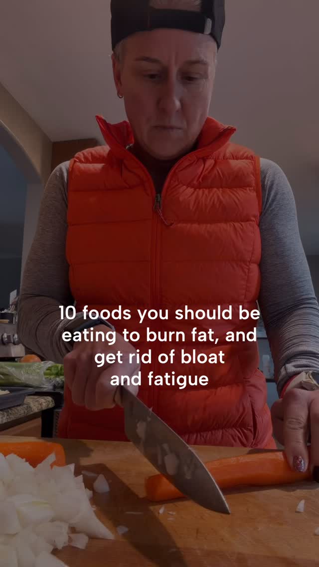 Here are your 10 foods ⬇️

1. Salmon Omega-3s lower inflammation and support thyroid health — your metabolism loves this.

2. Greek Yogurt Protein + probiotics to keep digestion smooth and cravings down.

3. Berries Low-sugar antioxidants that help balance cortisol and steady your mood + energy.

4. Leafy Greens Fiber + magnesium = less bloat, better sleep, and calmer hormones.

5. Eggs A complete protein that keeps you full and helps build lean muscle.

6. Sweet Potatoes Carbs that work with your hormones—balancing blood sugar and fueling strength training.

7. Avocado Healthy fats that reduce inflammation and help regulate midlife hormones.

8. Ginger Supports digestion and helps flatten that “why am I so bloated?” belly.

9. Chia Seeds Fiber + hydration to support gut health and keep you regular.

10. Lean Protein Your midlife metabolism BOOSTER. The more muscle you maintain, the more fat you burn.

Follow and comment “MEALS” for my fav crock pot meals that are perfect for these almost-winter days. They are super yummy and hormone-friendly! 

#fitover50 #triathlete #selfcare #fitover40 #womenover40 #perimenopausehealth #perimenopausesupport #menopausetips #fatlosscoach
